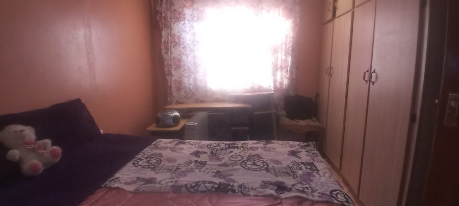 To Let 4 Bedroom Property for Rent in J B Mafora Free State